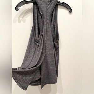 Lululemon Size 4 Tank Top